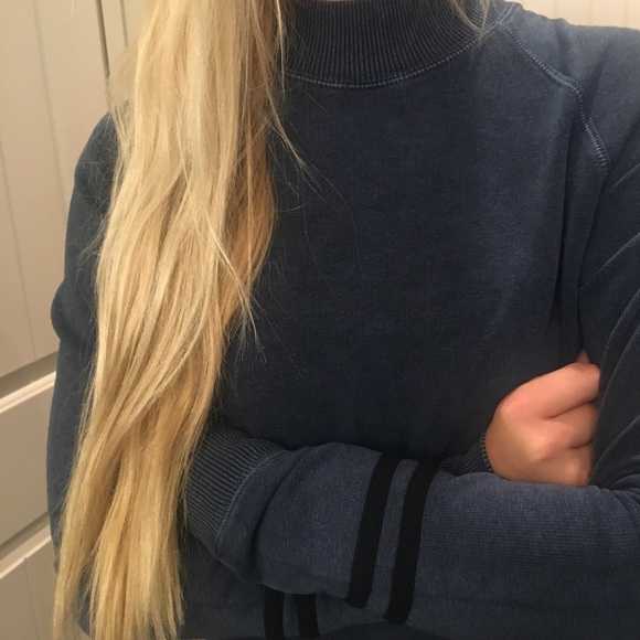 Sold.FREE PEOPLE Knit Dress. Just add black boots. - Picture 3 of 6